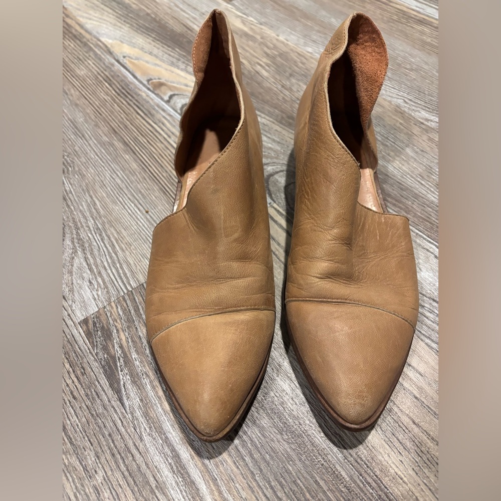 Free People Royale d'Orsay leather flats Tan 8.5